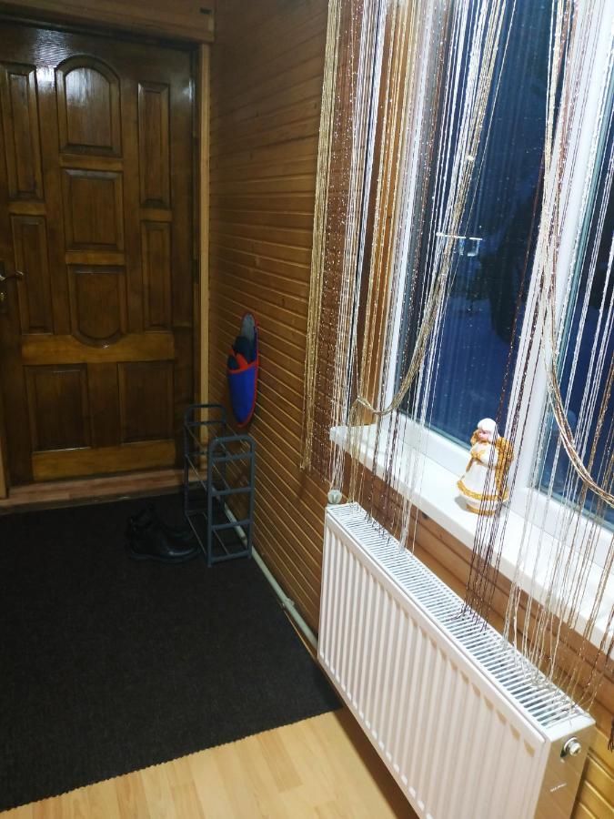 V Ulyanu Hotel Yaremche Bagian luar foto