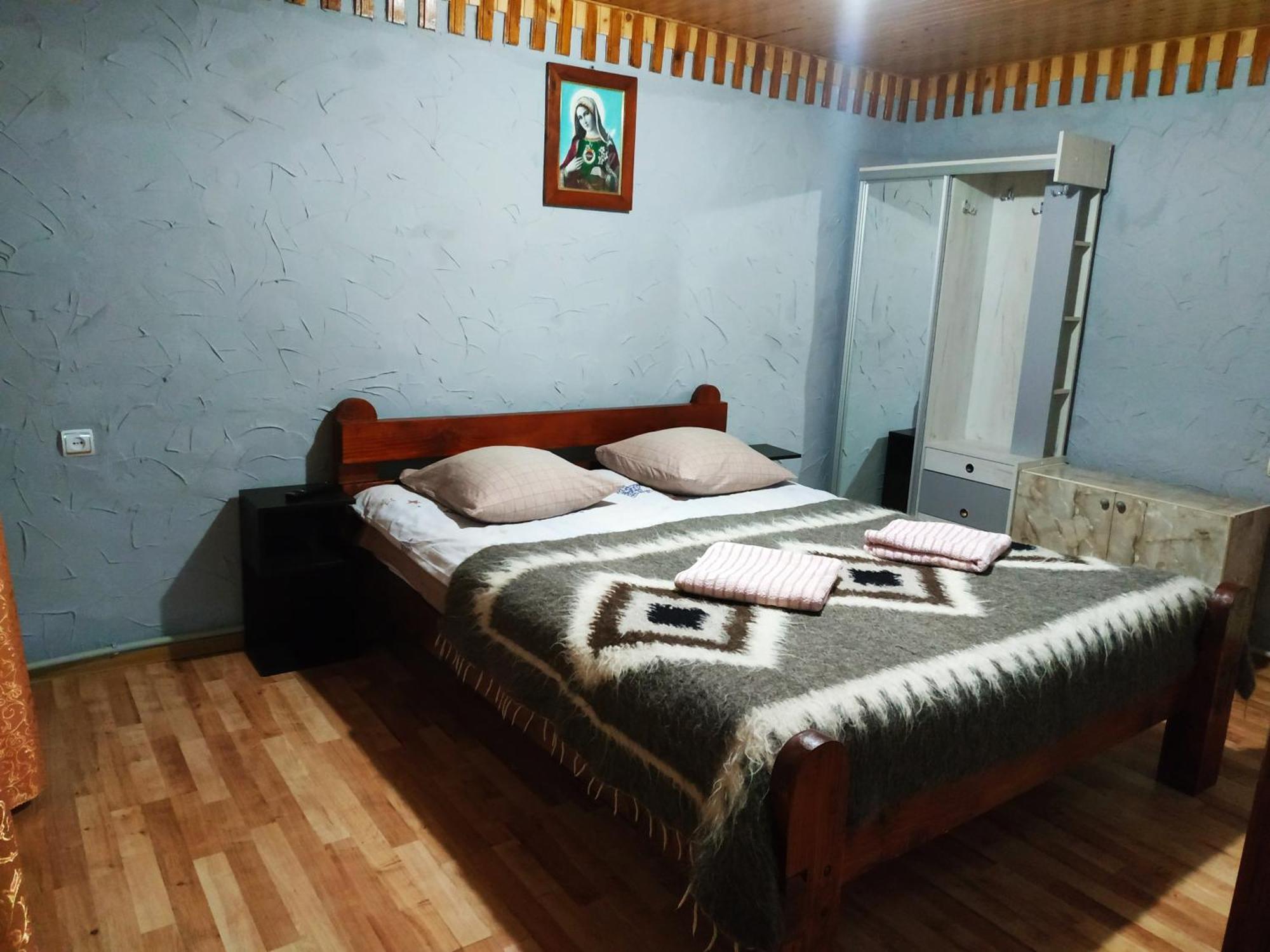 V Ulyanu Hotel Yaremche Bagian luar foto